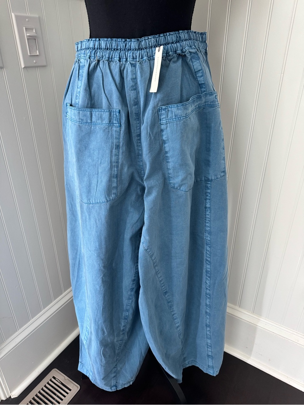 NWT Anthropologie Pilcro Rina Cotton Linen Balloon Pants ~ Blue ~ Size Medium - Picture 6 of 9